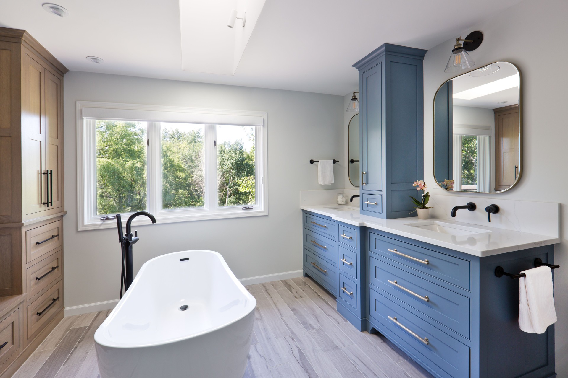 Contemporary Bathroom Design with Freestanding Porcelain Bathtub